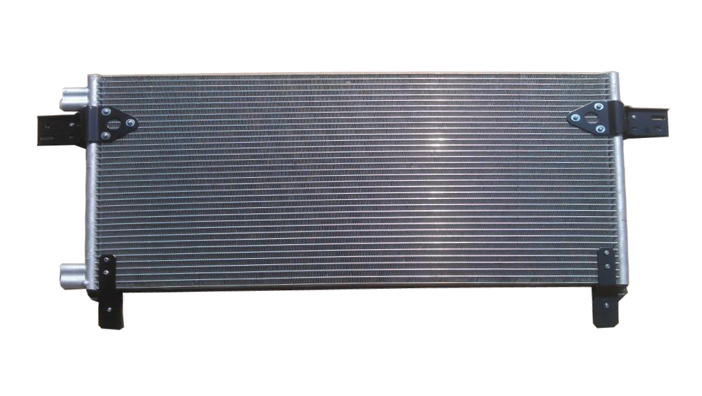 [CD074] CONDENSEUR MAN TRUCK - 745x355x16