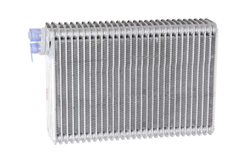 [EV75] EVAPORATEUR DEUTZ AGROTRON K