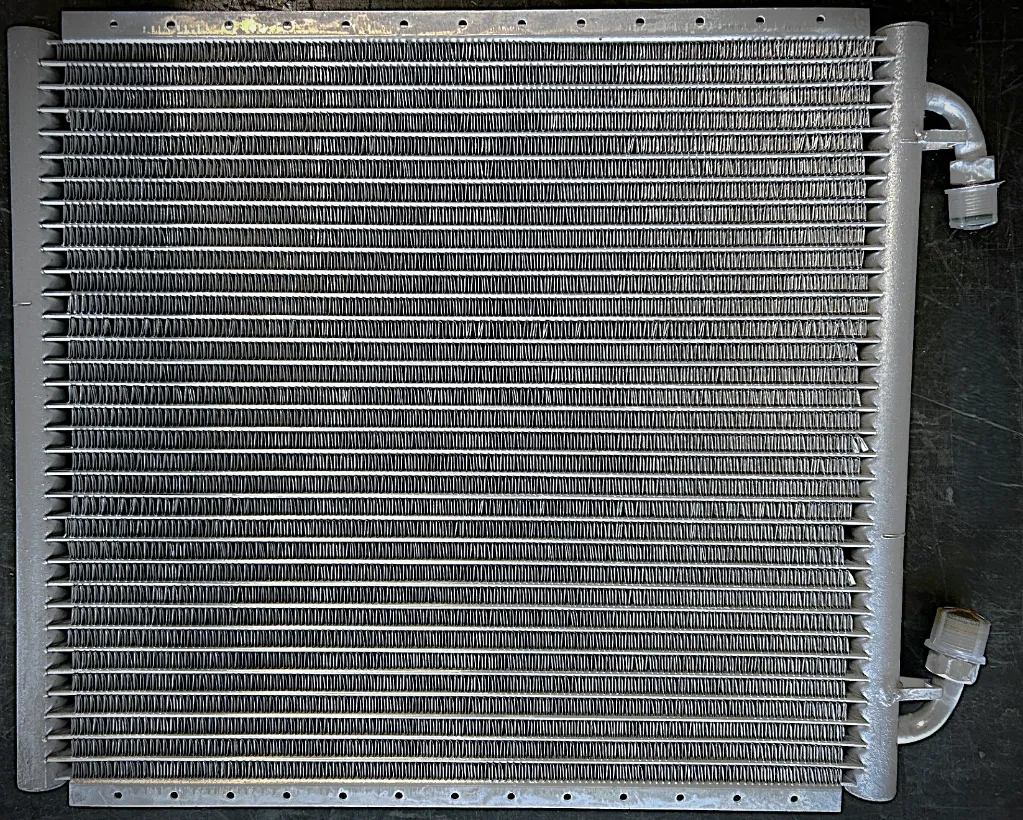 CONDENSEUR NH T4.90F / VALTRA(Cabine VERGES) 400x350x19mm